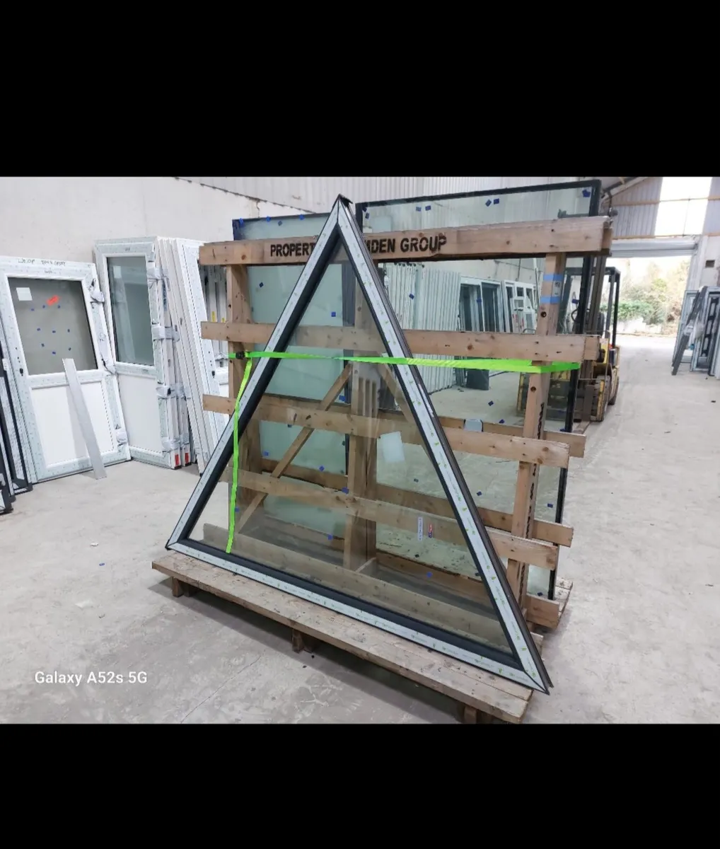 Feature Window - Image 1