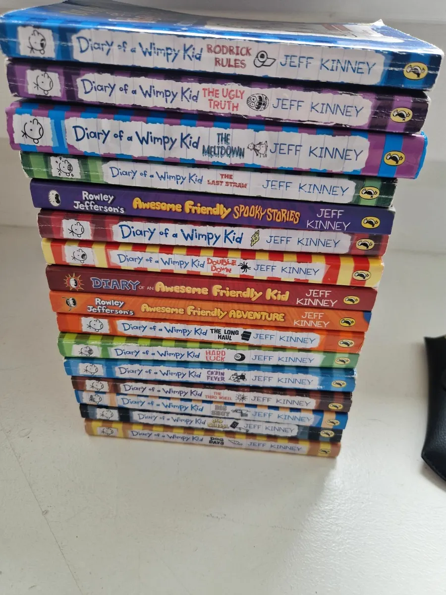 16 Jeff Kinney books - Diary of a wimpy kid