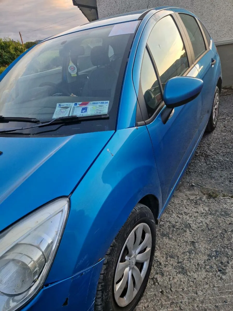 Car - Image 2
