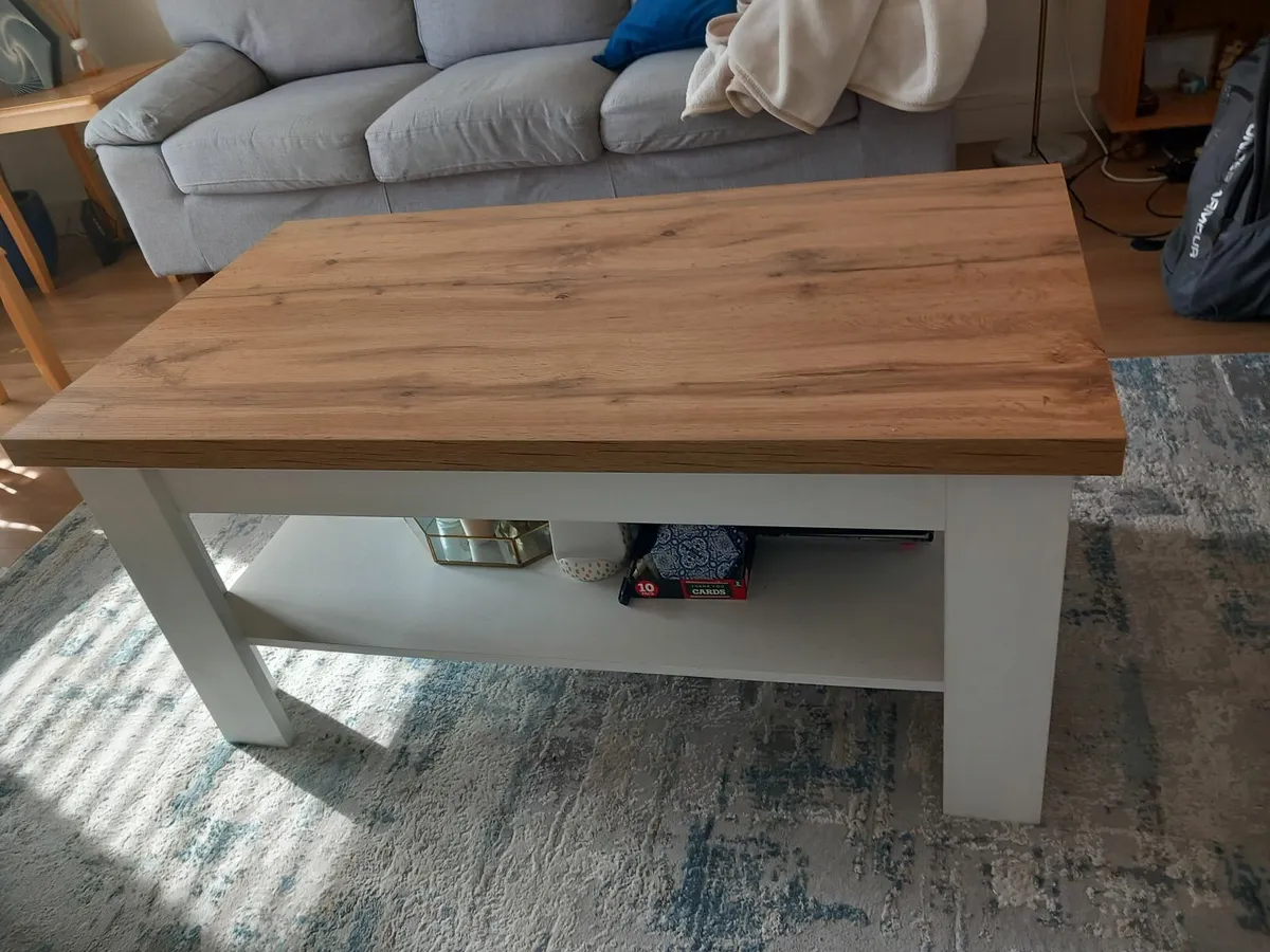 Natural oak and white coffee table - Image 1