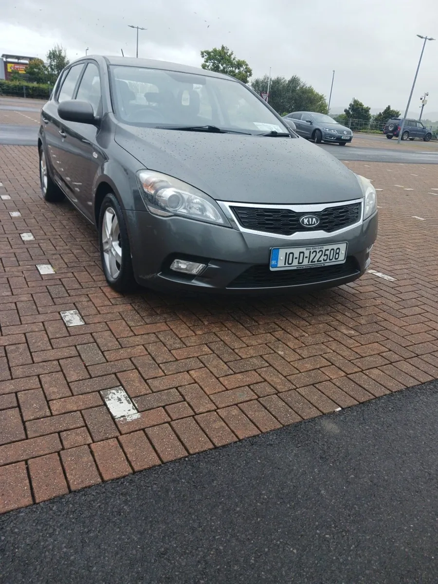 2010 Kia Ceed - Image 1