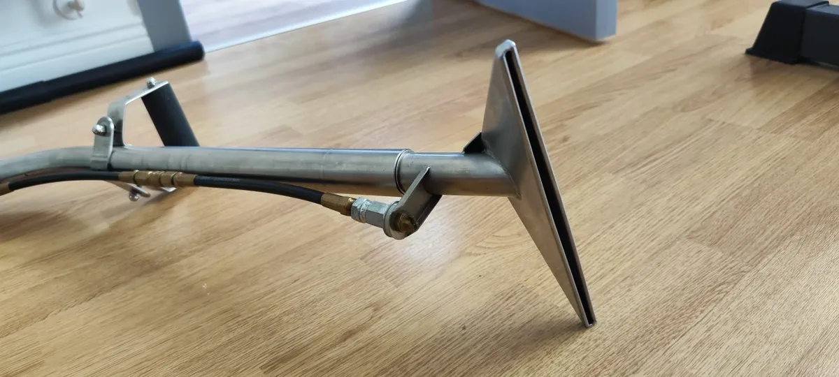 Swivel Headed Stair Carpet Cleaning Tool Mini Wand - Image 3