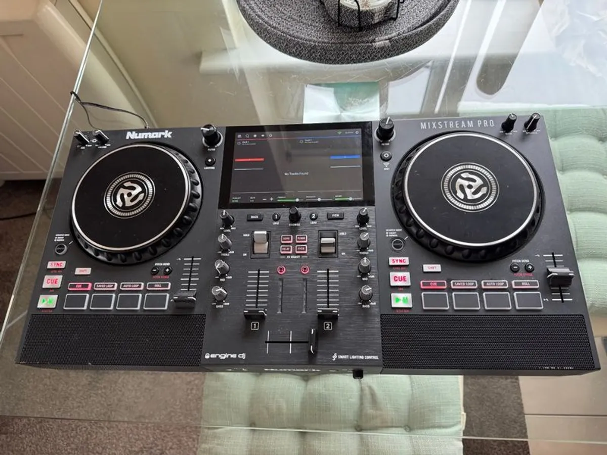 Numark Mixtream Pro
