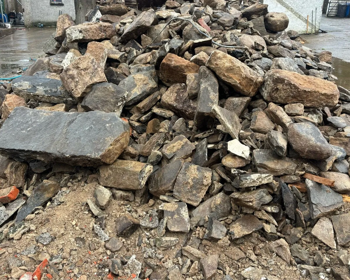 Building stone - Image 1