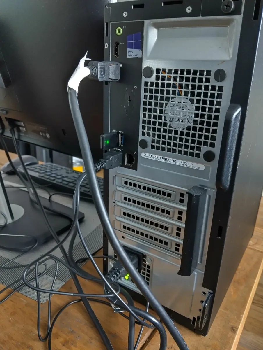 Dell Optiplex 3040 MT Full PC System - Image 3