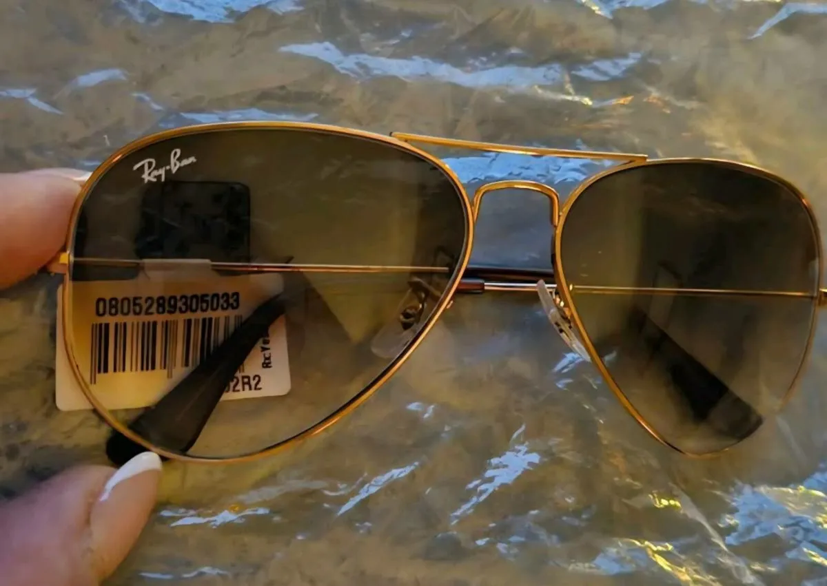 Raybans unwanted gift - Image 1
