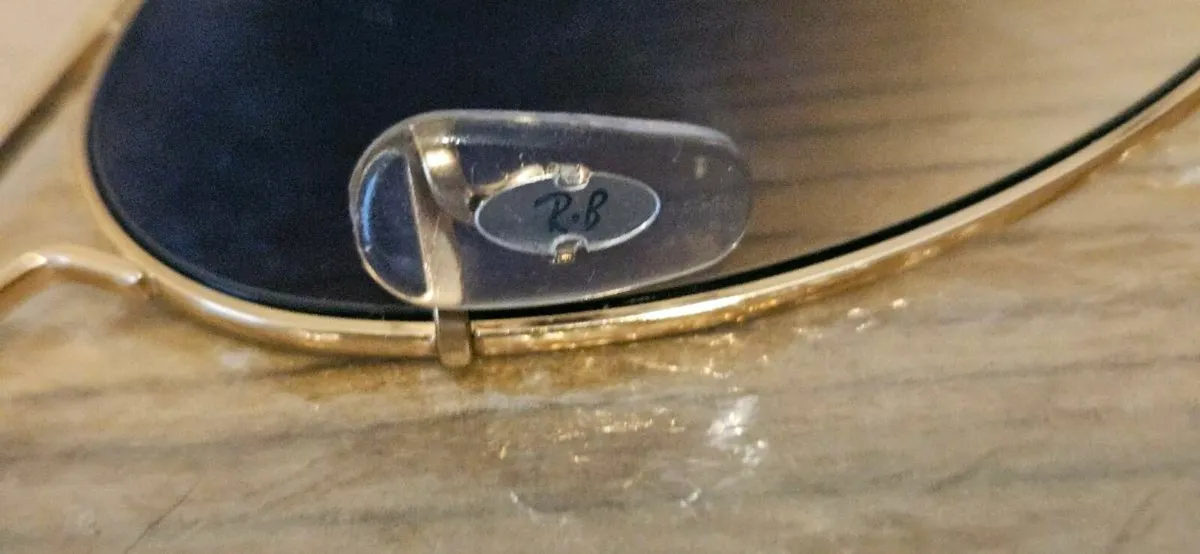 Raybans unwanted gift - Image 4