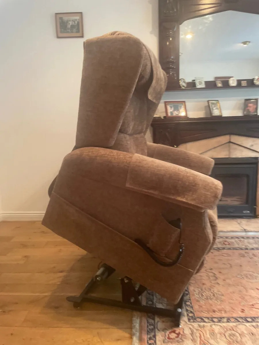 Rise and recline chair - Image 1