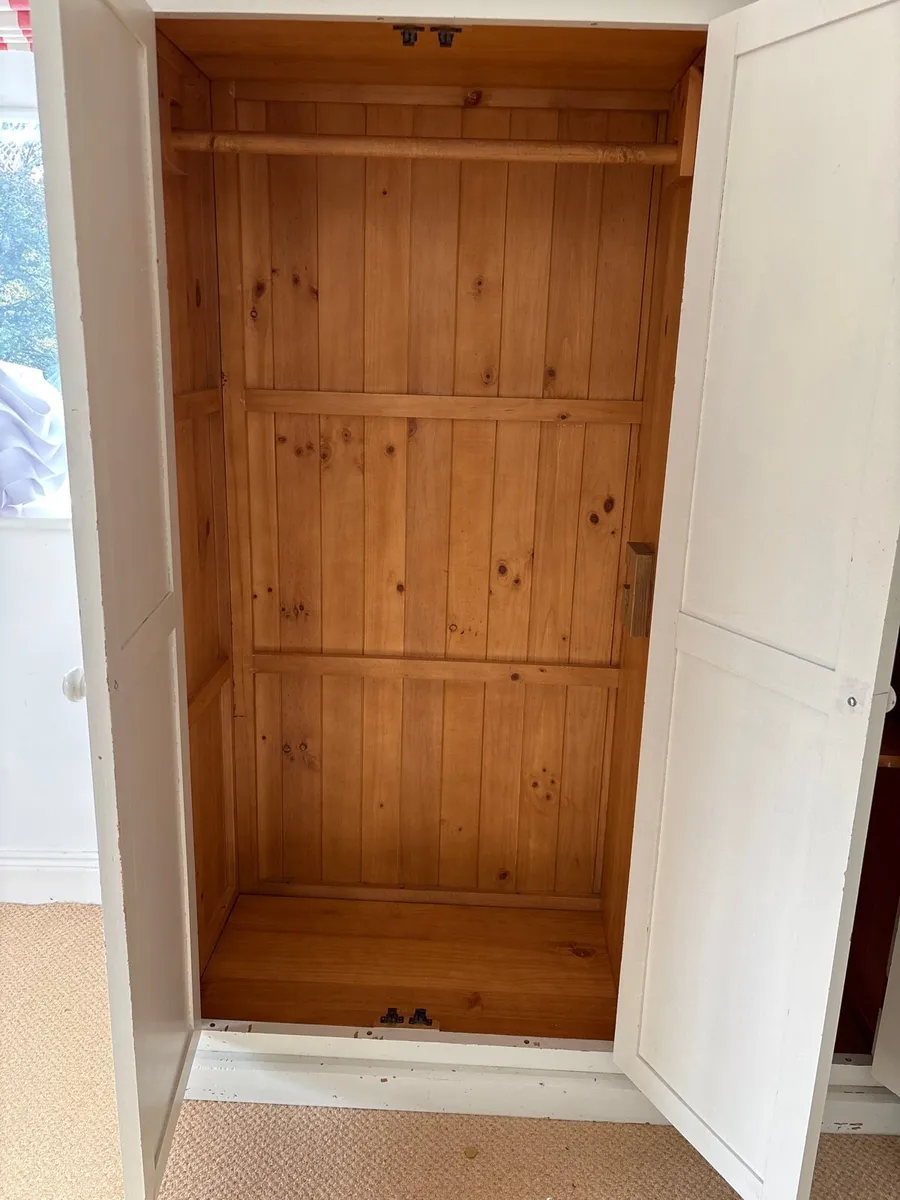 Wardrobe - Image 2