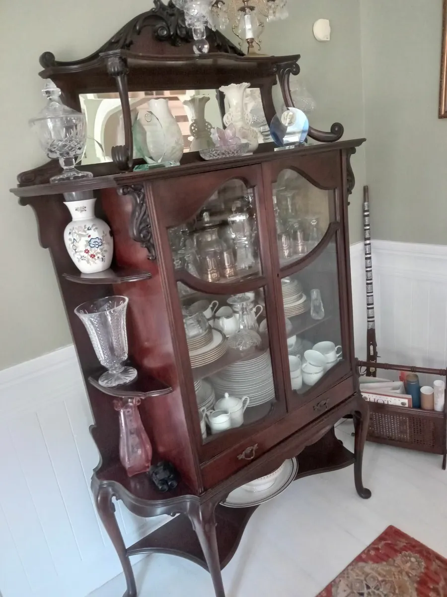 Display mahogany cabinet - Image 1