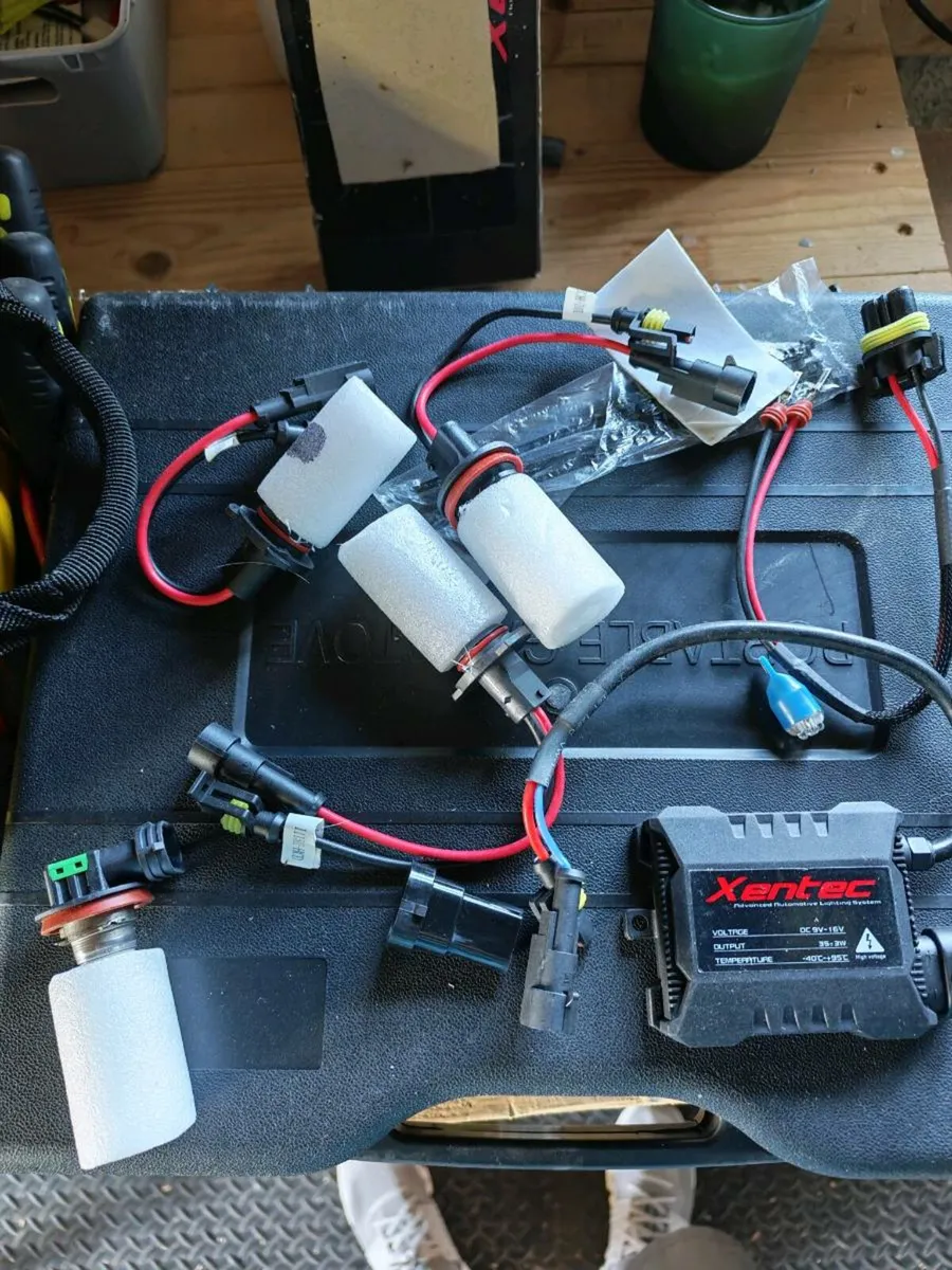 GSXR HID Lights - Image 1