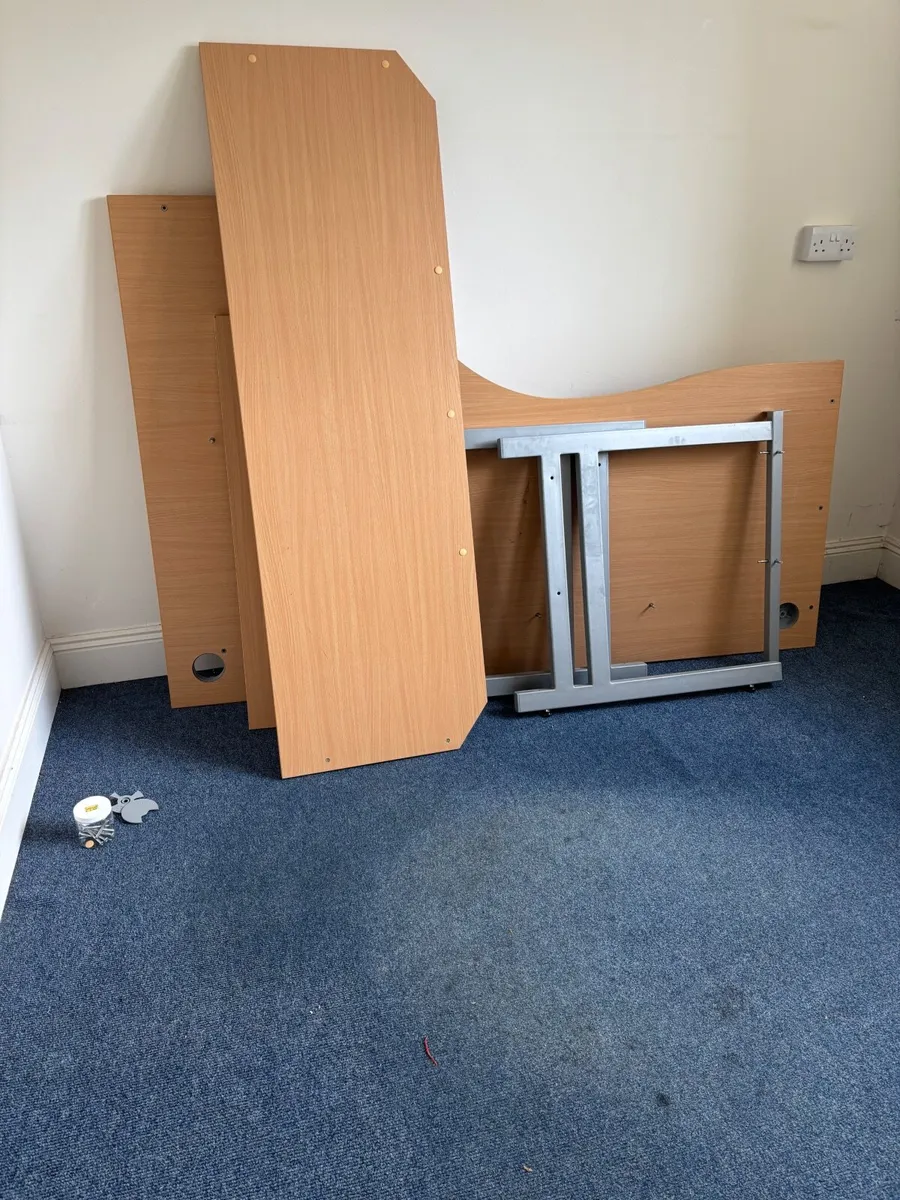 Office Desk - Image 2