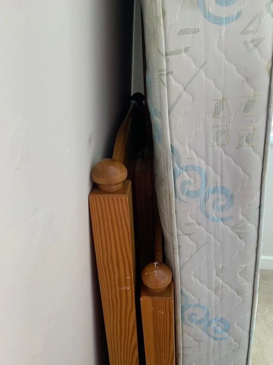 Single wooden bed frame with headboard and foot - Image 4