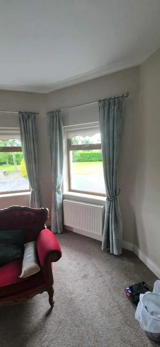 Curtains - Image 2