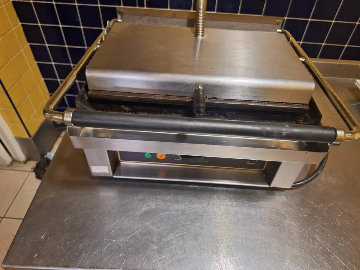 PANINI GRILLS - Image 1