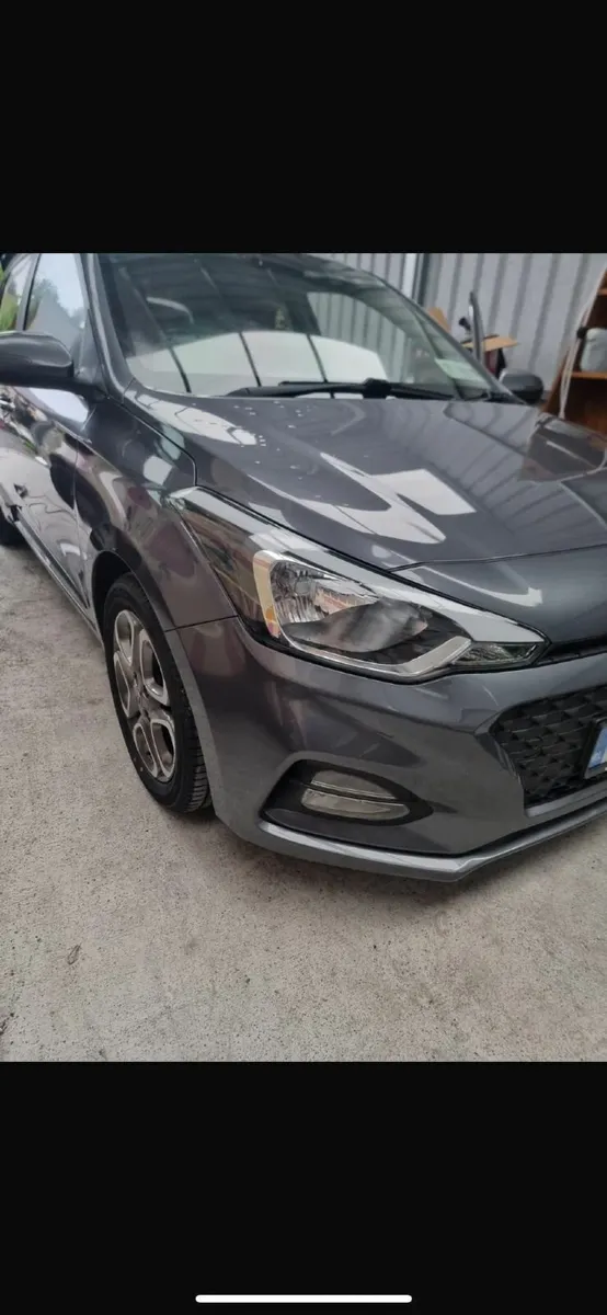 Hyundai i20 2019 deluxe - Image 4