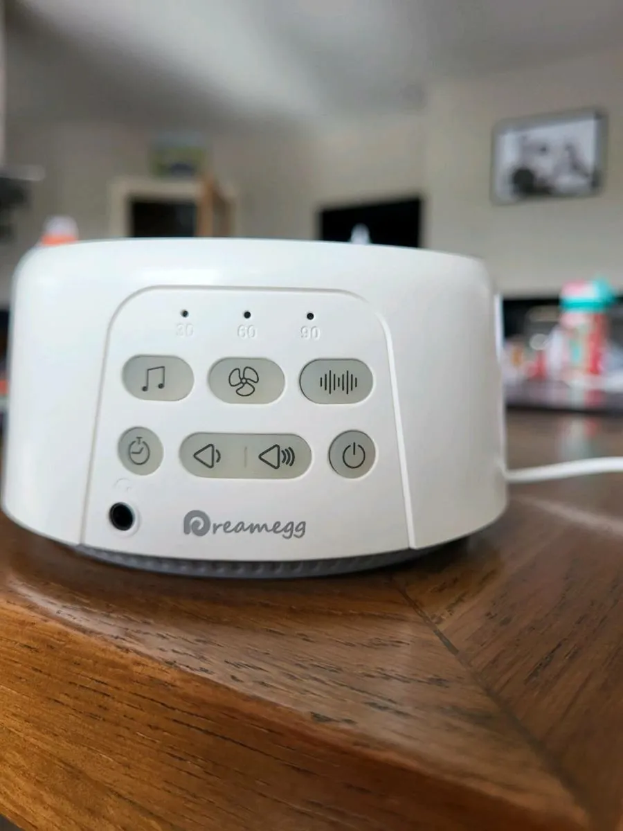 Dream Egg White Noise Machine