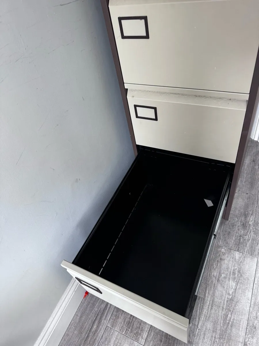 Silverline Filing Cabinet - Image 3