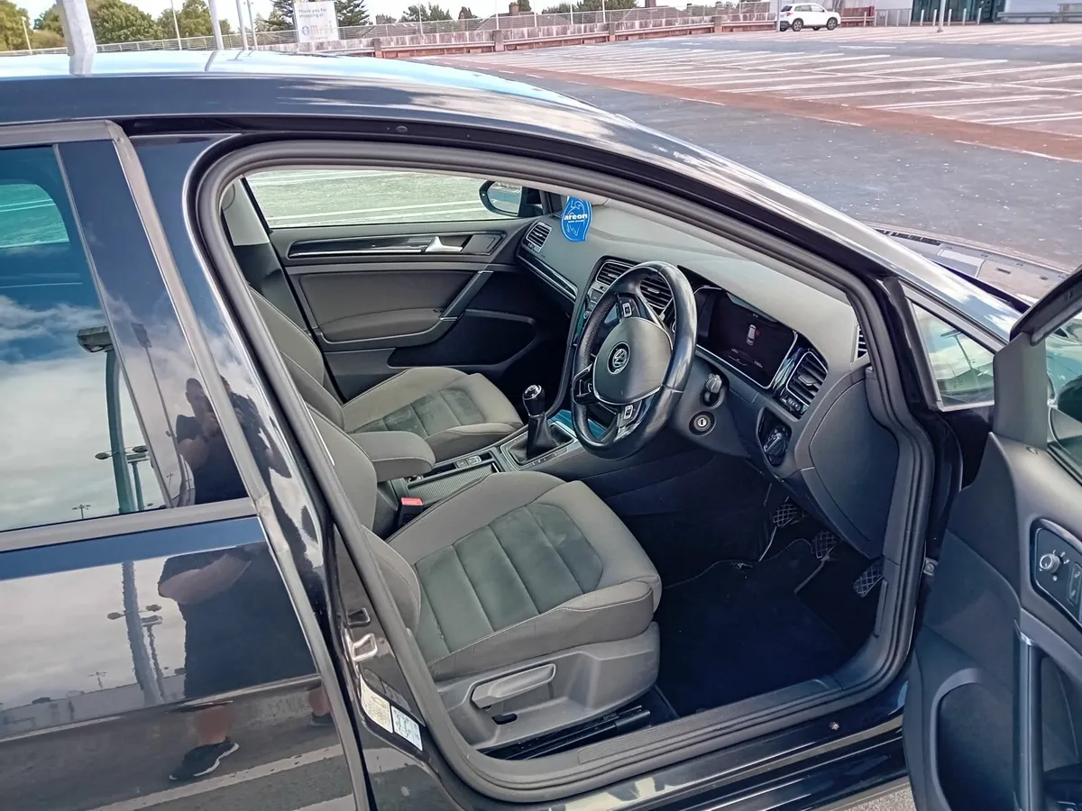 Volkswagen Golf 2019 - Image 3