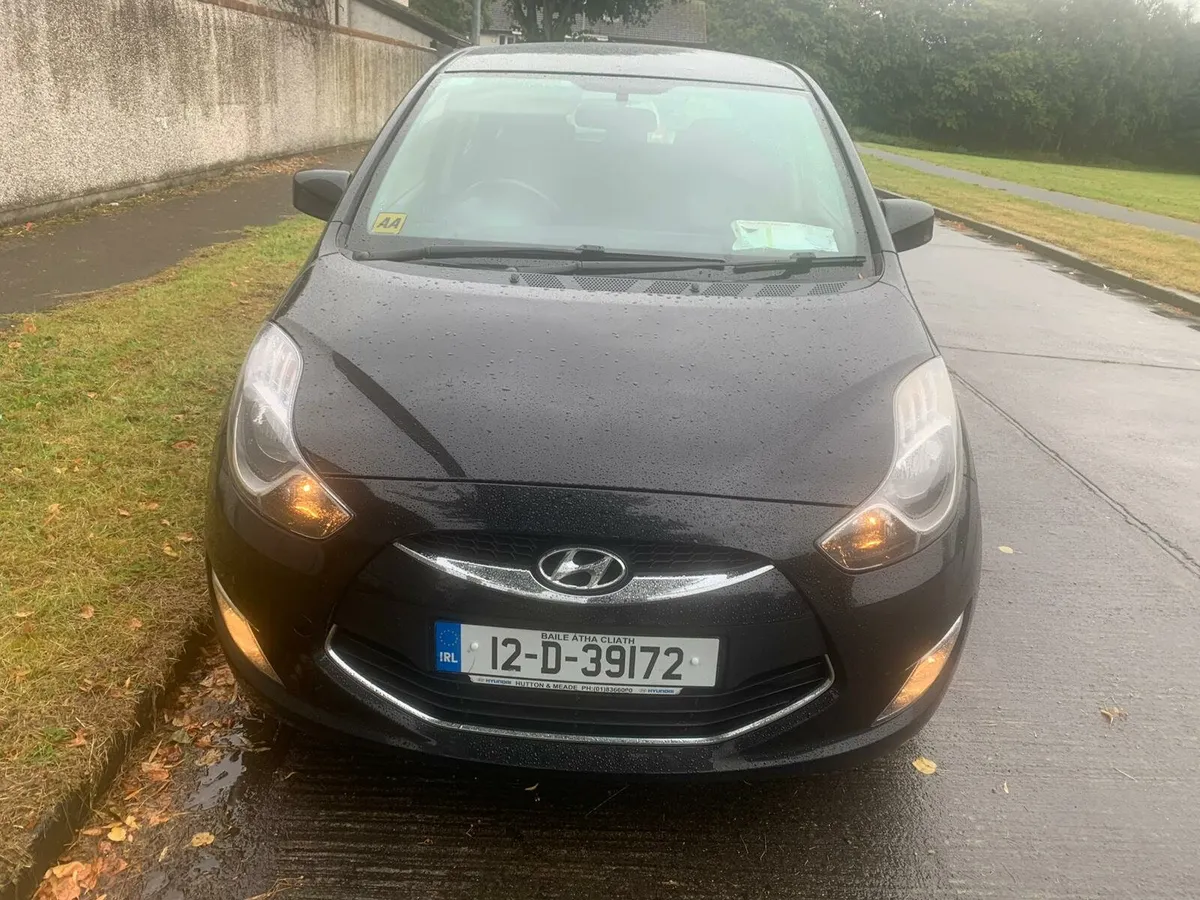 Automatic HYUNDAI IX20 - Image 1