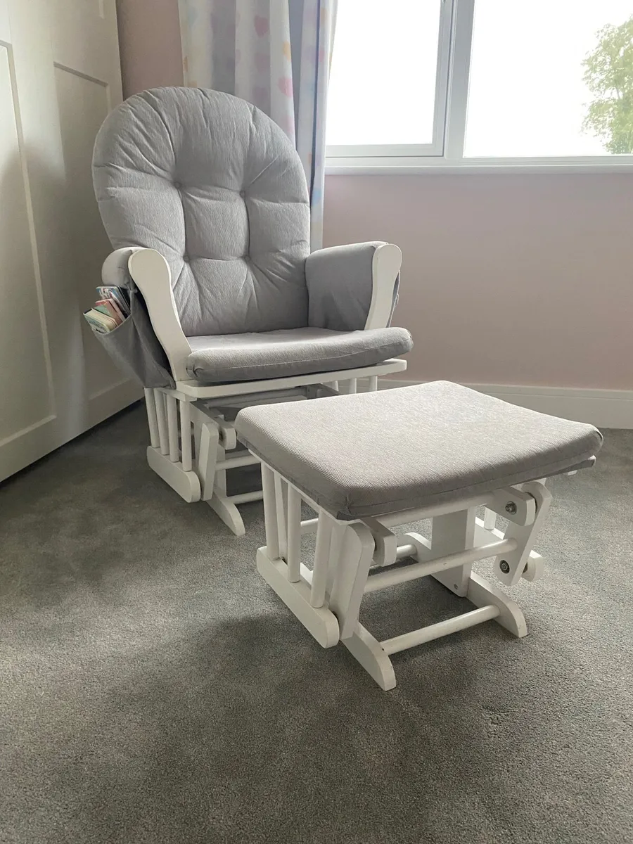 Babylo Nursing Rocking Chair - Image 3