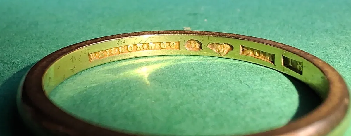 20K Gold Wedding Ring Size U - Image 3