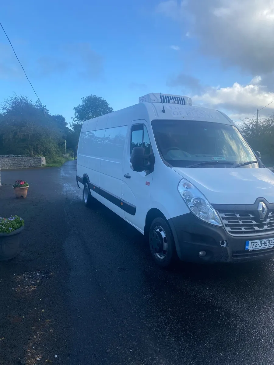 2017 Renault Master 2.3 - Image 2