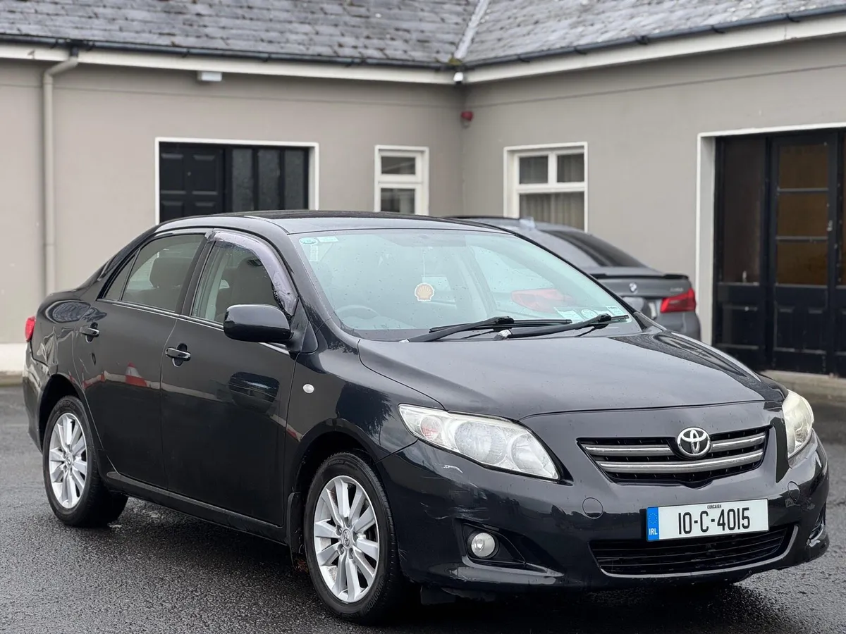Toyota Corolla 2010 - Image 4