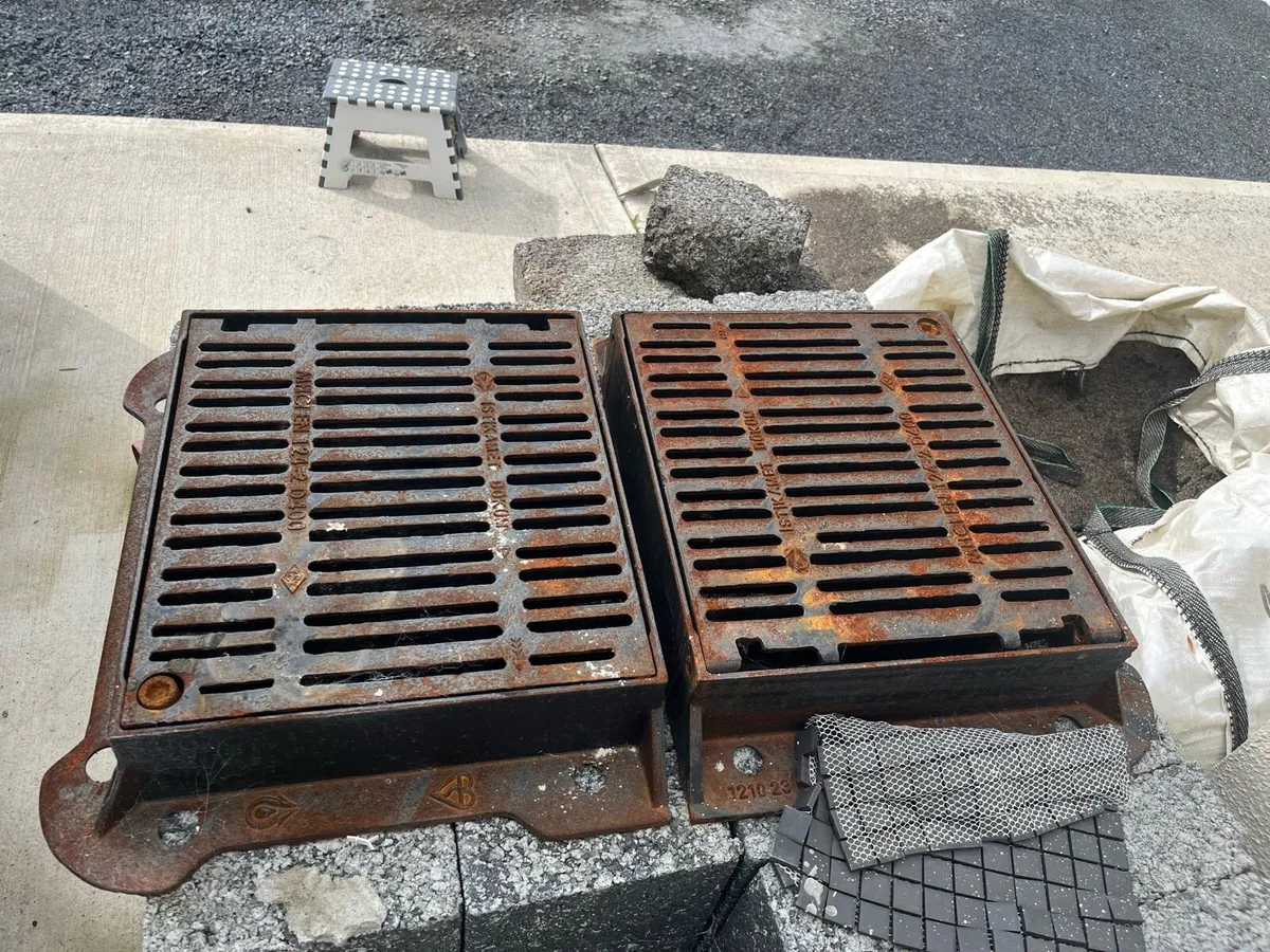 Drainage pipe and water gullies - Image 2
