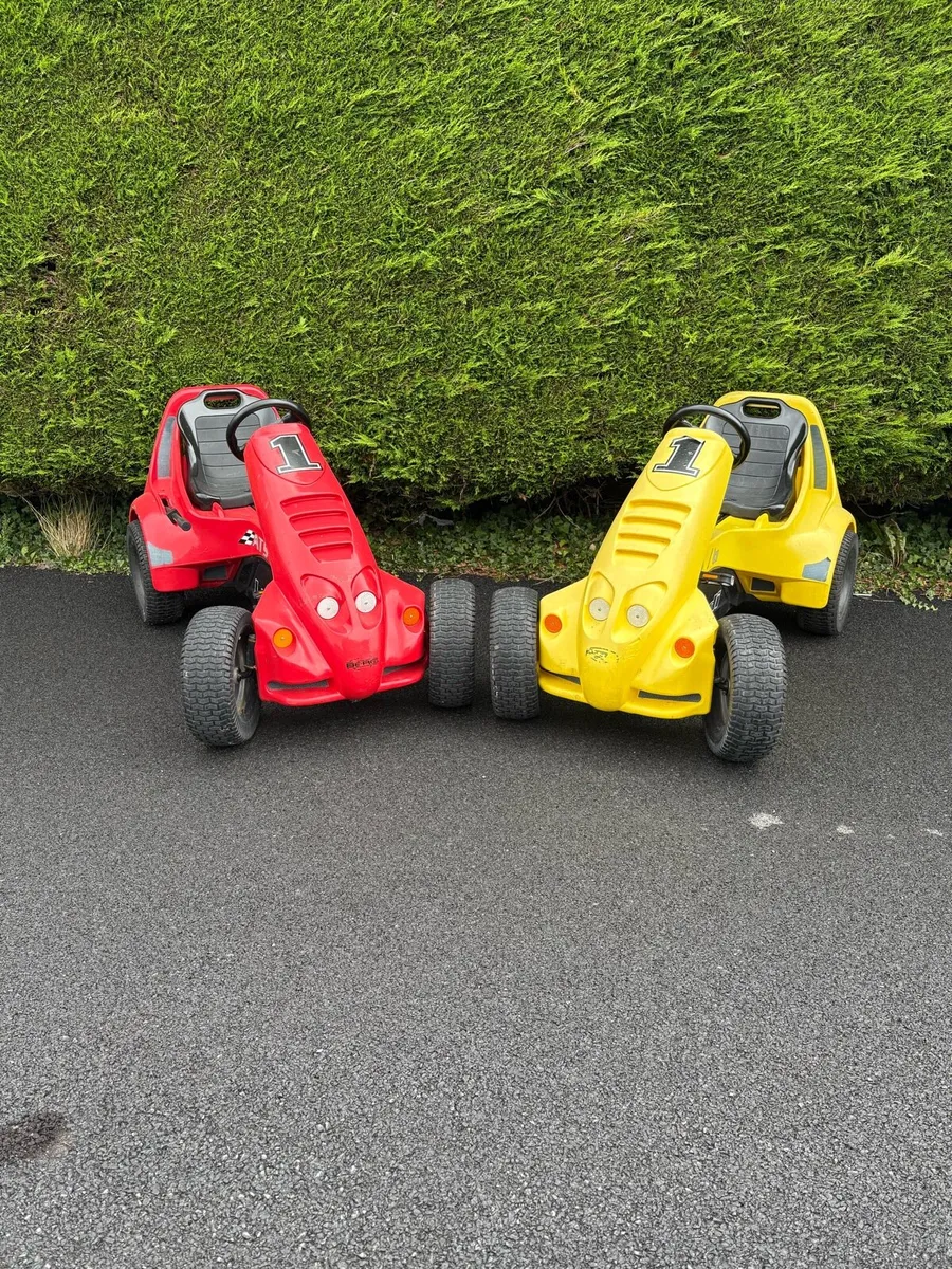 2 Lacardi (Berg) go karts - Image 1