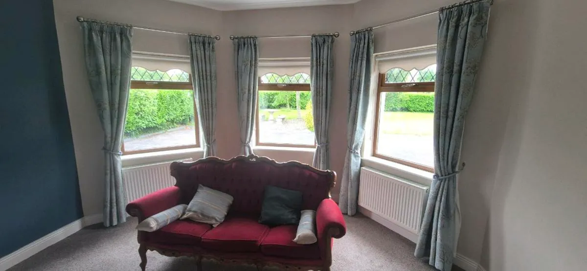 Curtains - Image 1