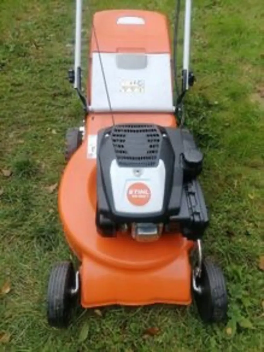 Lawnmower