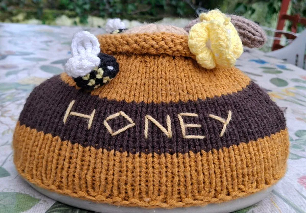 Teapot Cosy - Image 1