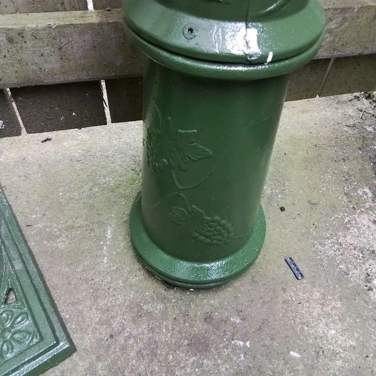CAST IRON GARDEN PUMP - Image 4