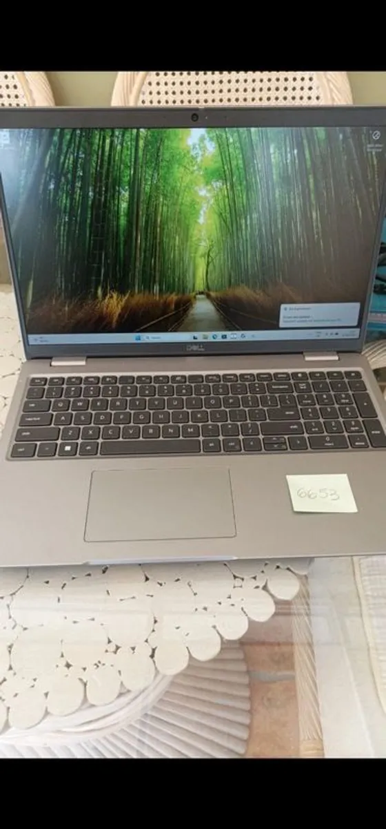 Dell Precision 3581 Bought this year, perfect condition - Image 2