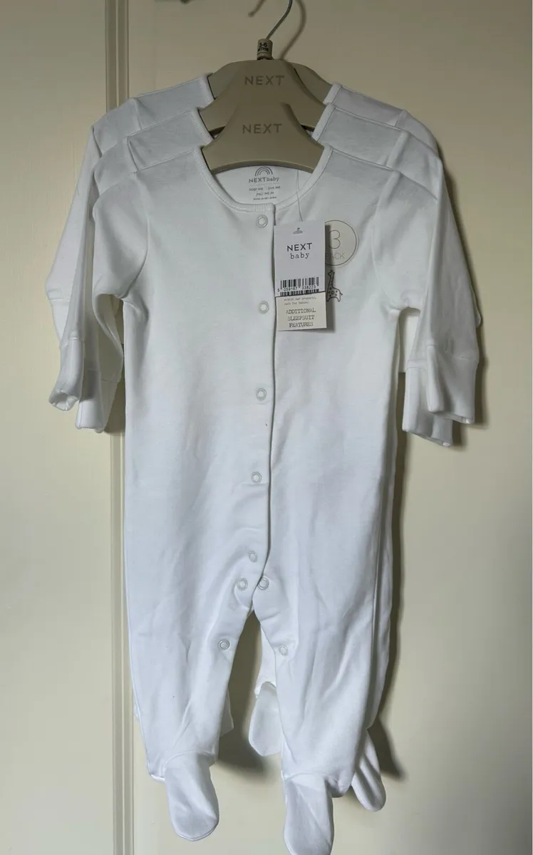 baby sleep suits 3-6months NEW - Image 2