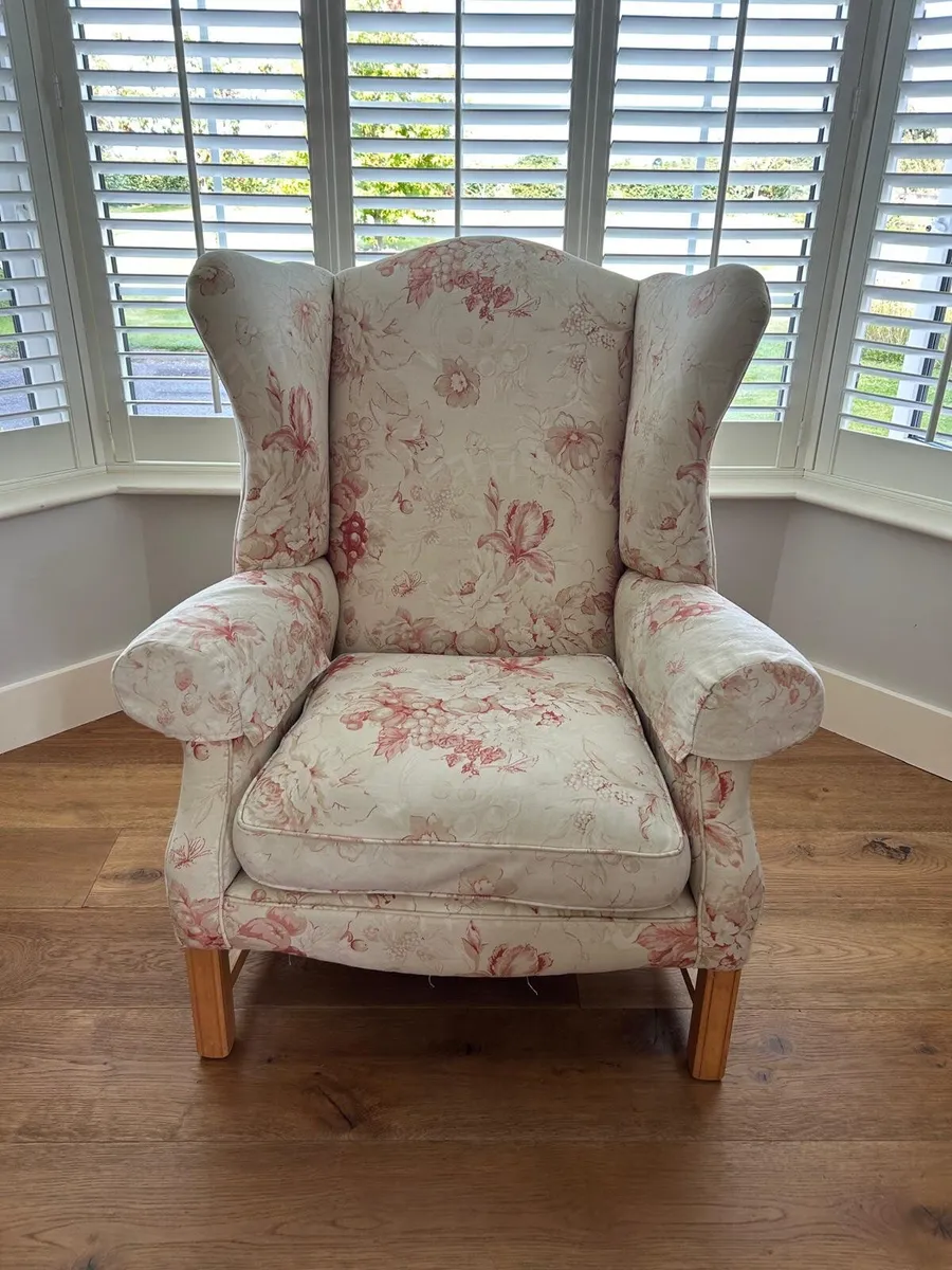 High Backed Chairs - Image 3