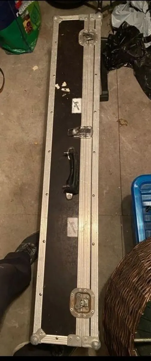 Acoustic guitar Thon flight case - Image 2