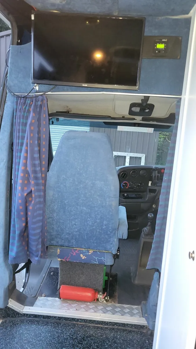 Camper - Image 2