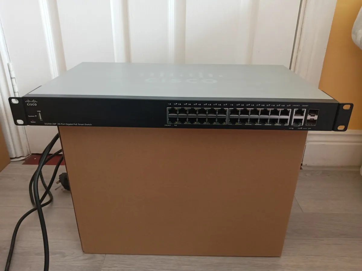 Postage - Cisco SG250-26P-K9 V04 26-Port Gigabit P - Image 3