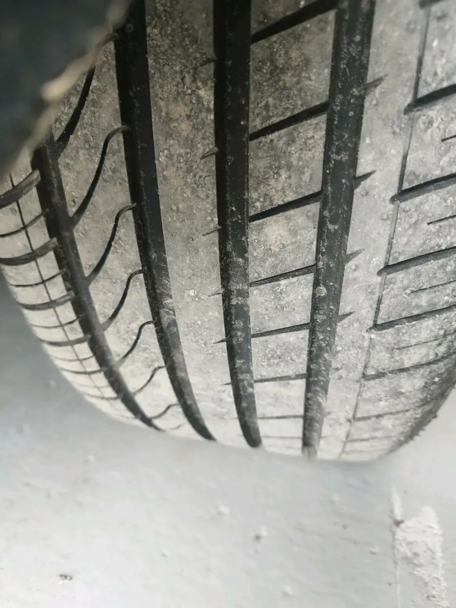 4 BMW X3 alloys R17 with 4 brand new tires - Image 4