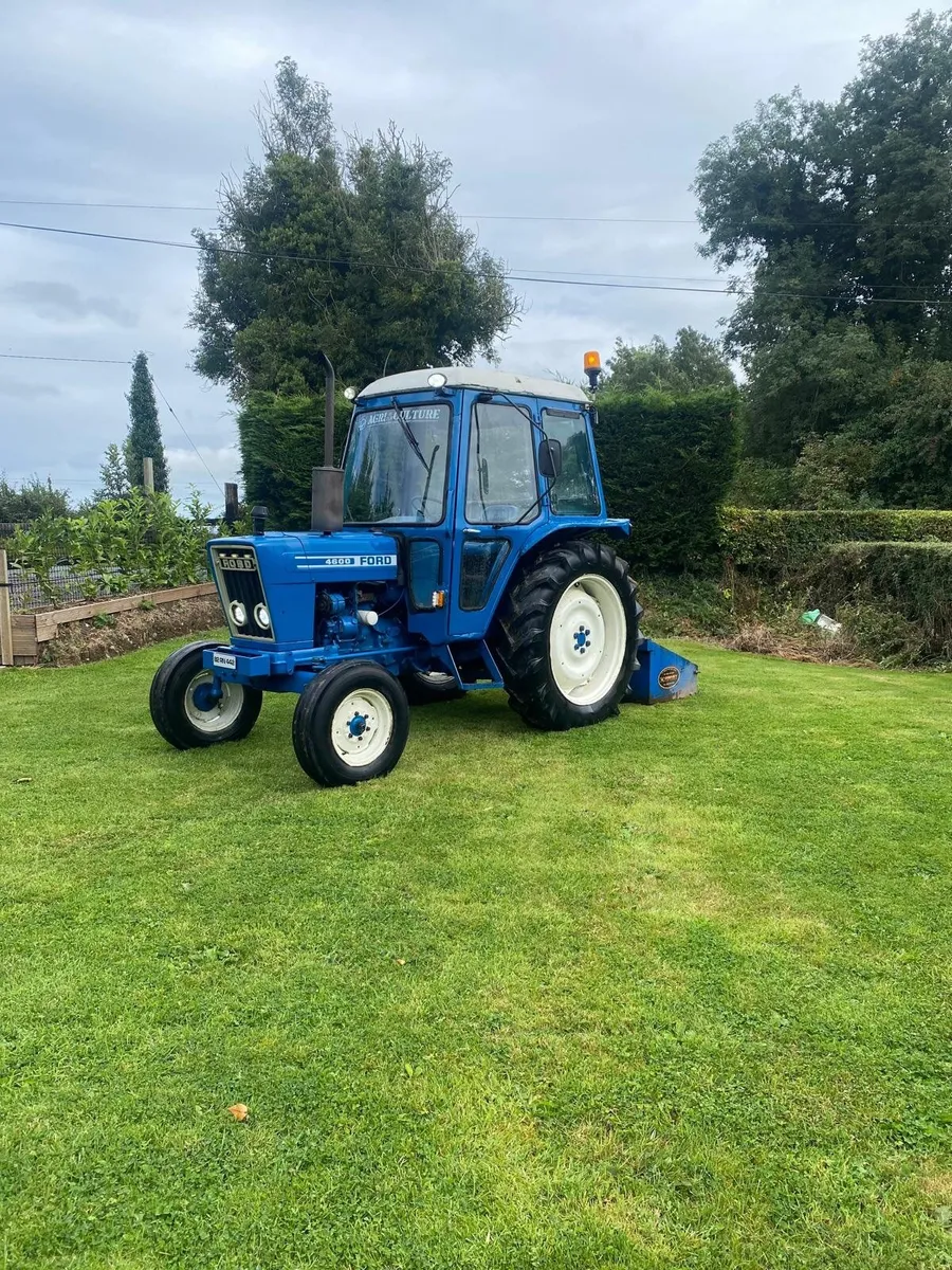 Ford 4600 1982 - Image 2