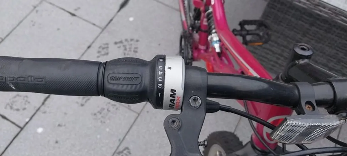 Girls Bike - Image 3