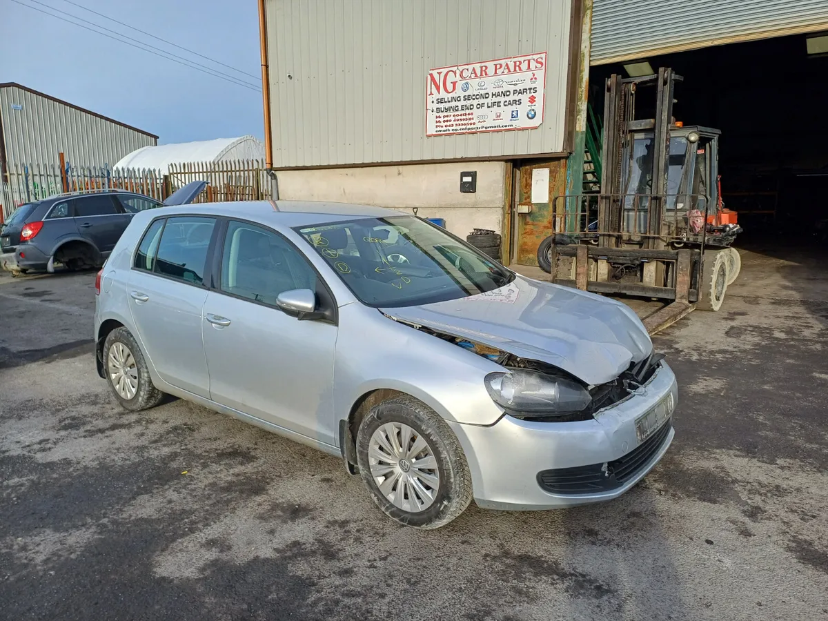2011 VW GOLF 1.6TDI BREAKING - Image 1