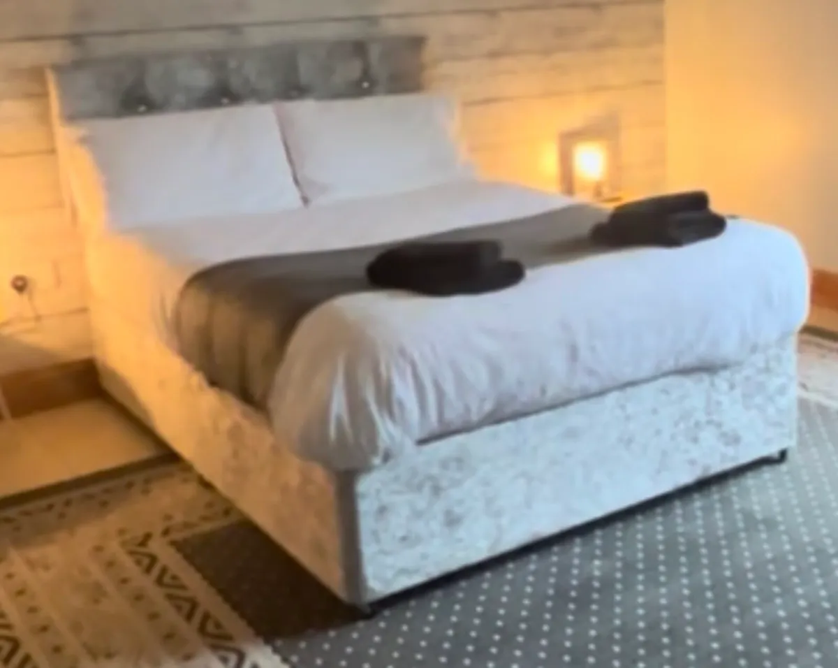 Double Divan Bed with Headboard - Image 2