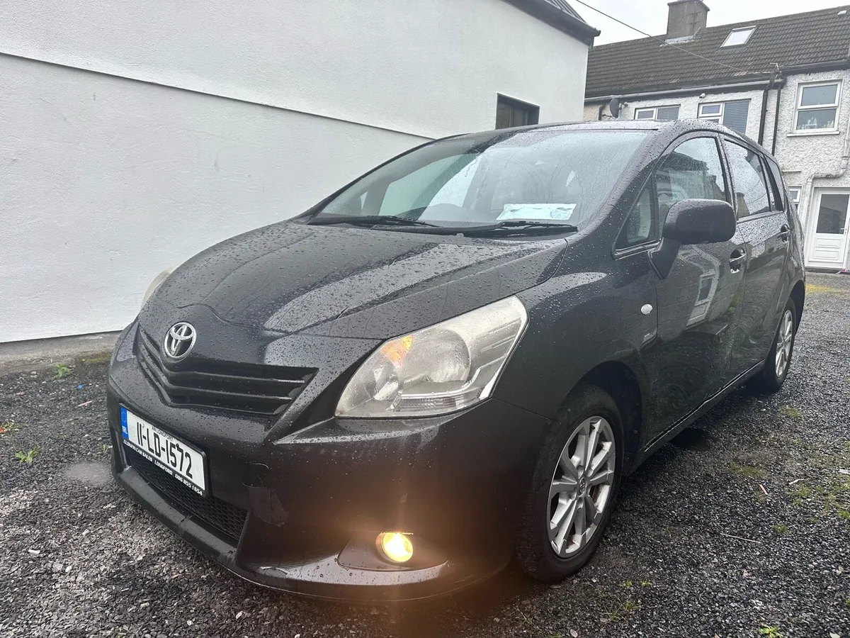 Toyota verso - Image 2