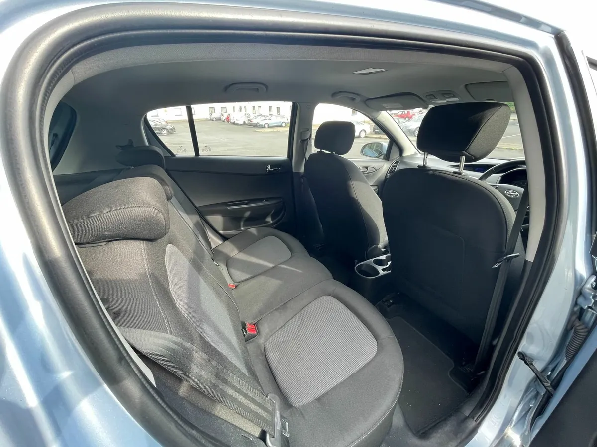 Hyundai i20 2013 - Image 3