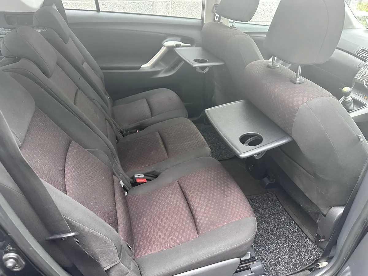 Toyota verso - Image 4