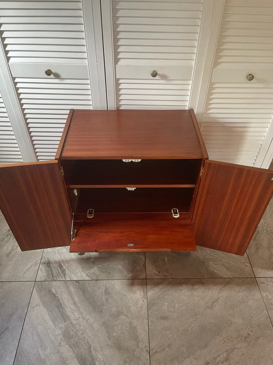 Mid century one over stand up - Image 4