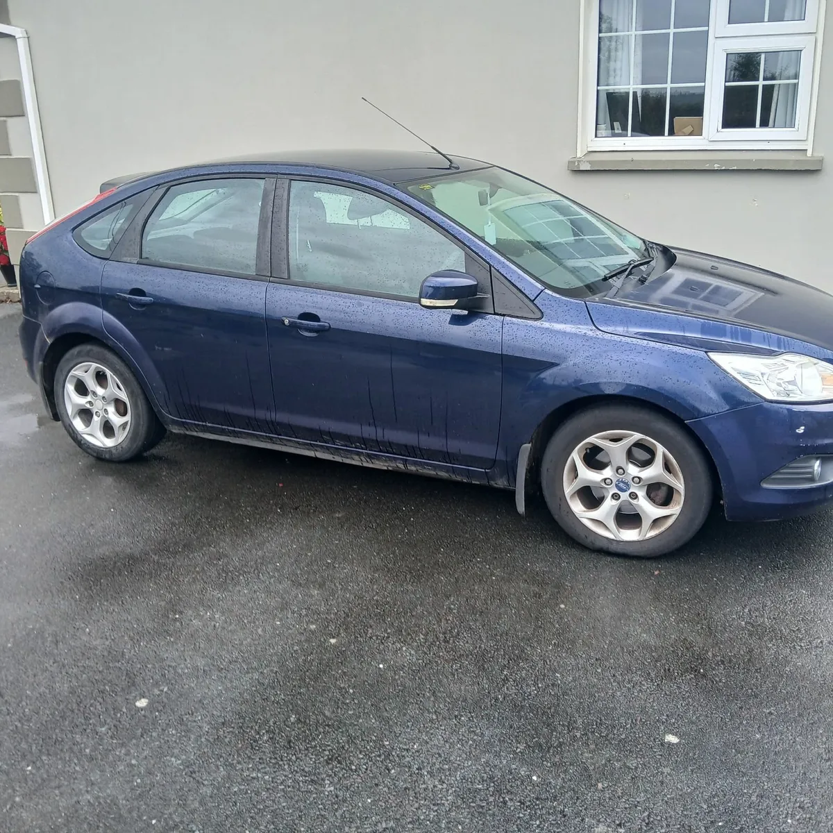 Ford Focus 2010 - Image 1